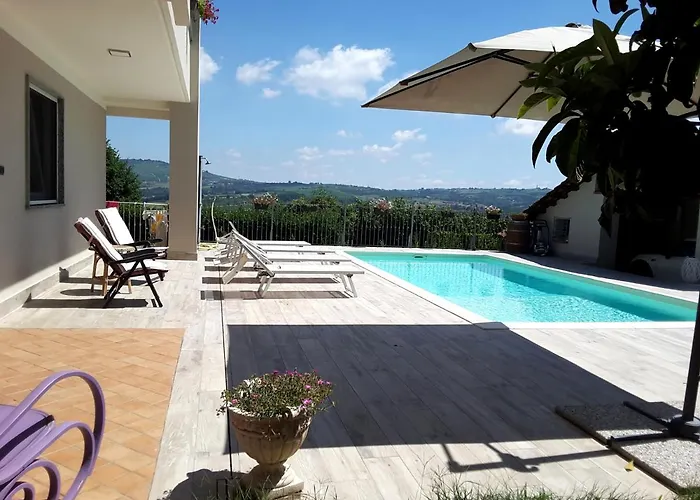 L'alba Di Langa Гостевой дом